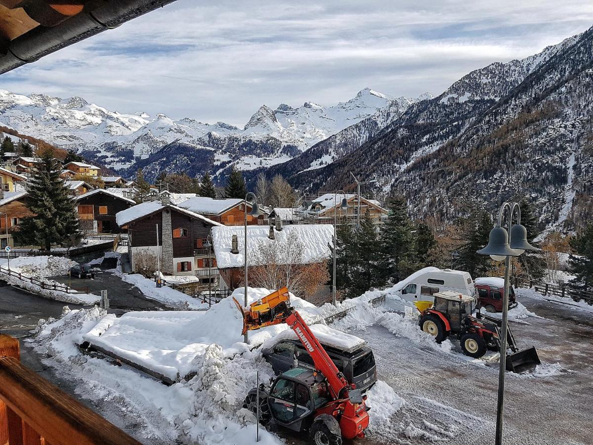 Residence Les Myosotis Champoluc Buitenkant foto